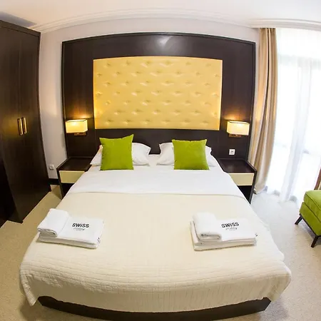 Swiss 4*